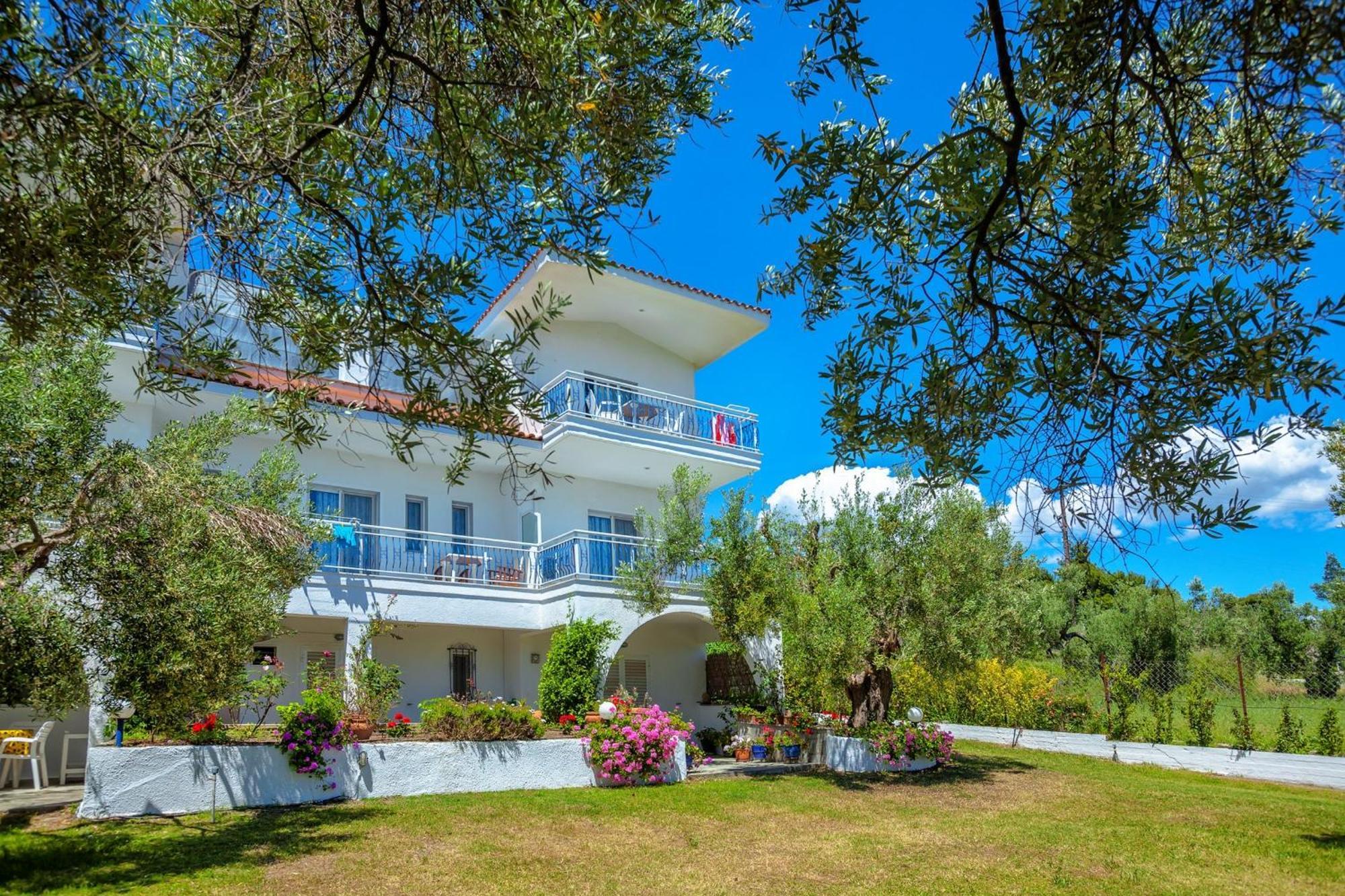 Xenios Faros Apartments Possidi Ngoại thất bức ảnh