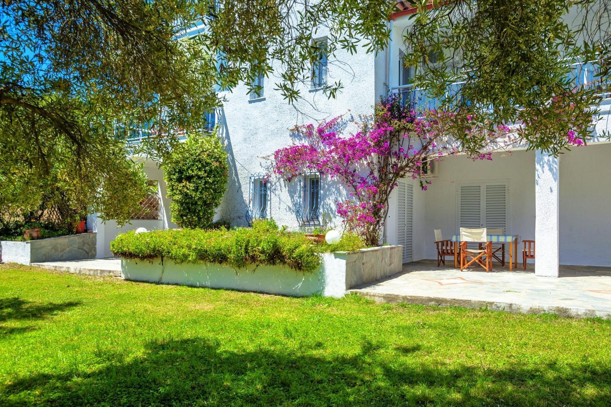 Xenios Faros Apartments Possidi Ngoại thất bức ảnh
